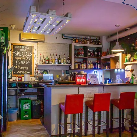 Whole Wide World Hostel-2
